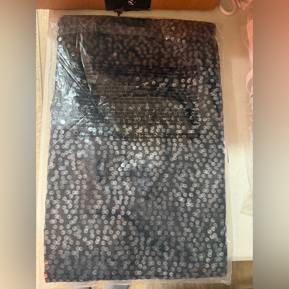 [AMERICAN EAGLE] NWT Sequin V-Neck Mini Slip Dress - Picture 9 of 9